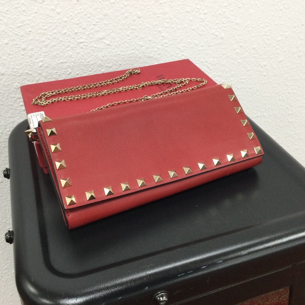 Valentino Garavani Clutch! Red, Chain strap, Box, Tags, used once